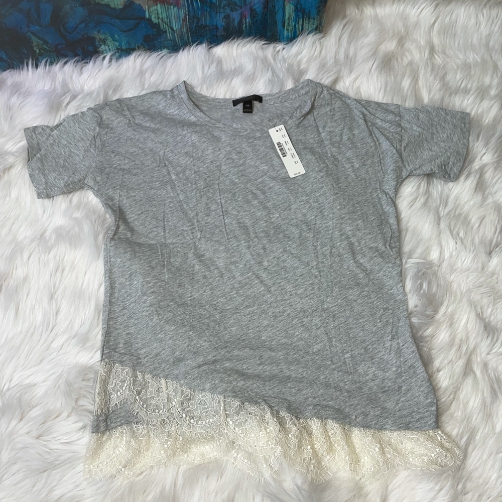 NWT {J Crew} Eyelash Lace Scalloped Tee 💐